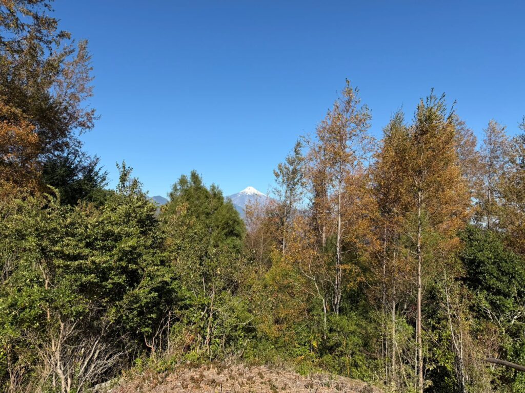 Construye tu refugio con vista al Lago y Volcán Villarrica en Río Plata